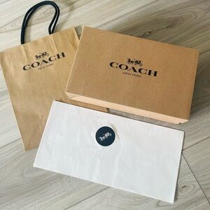 Coach Gift Wrap Set